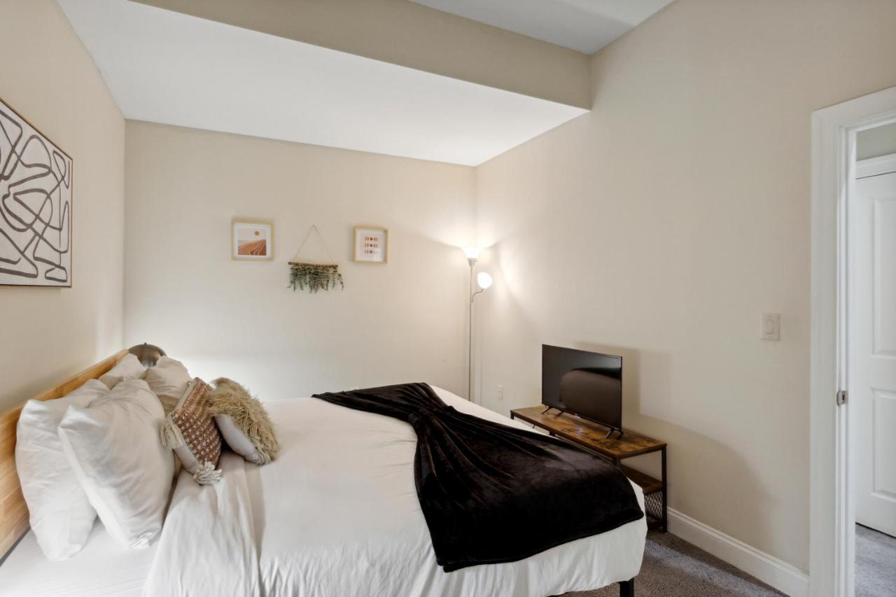 Sleeps 4! 2Br, Gym, Free Parking, Close To Major Attractions Филаделфия Екстериор снимка