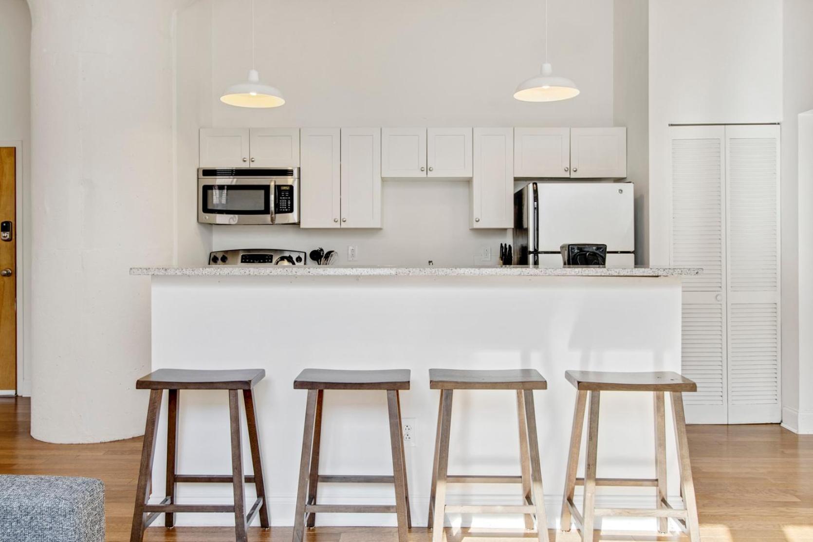 Sleeps 4! 2Br, Gym, Free Parking, Close To Major Attractions Филаделфия Екстериор снимка
