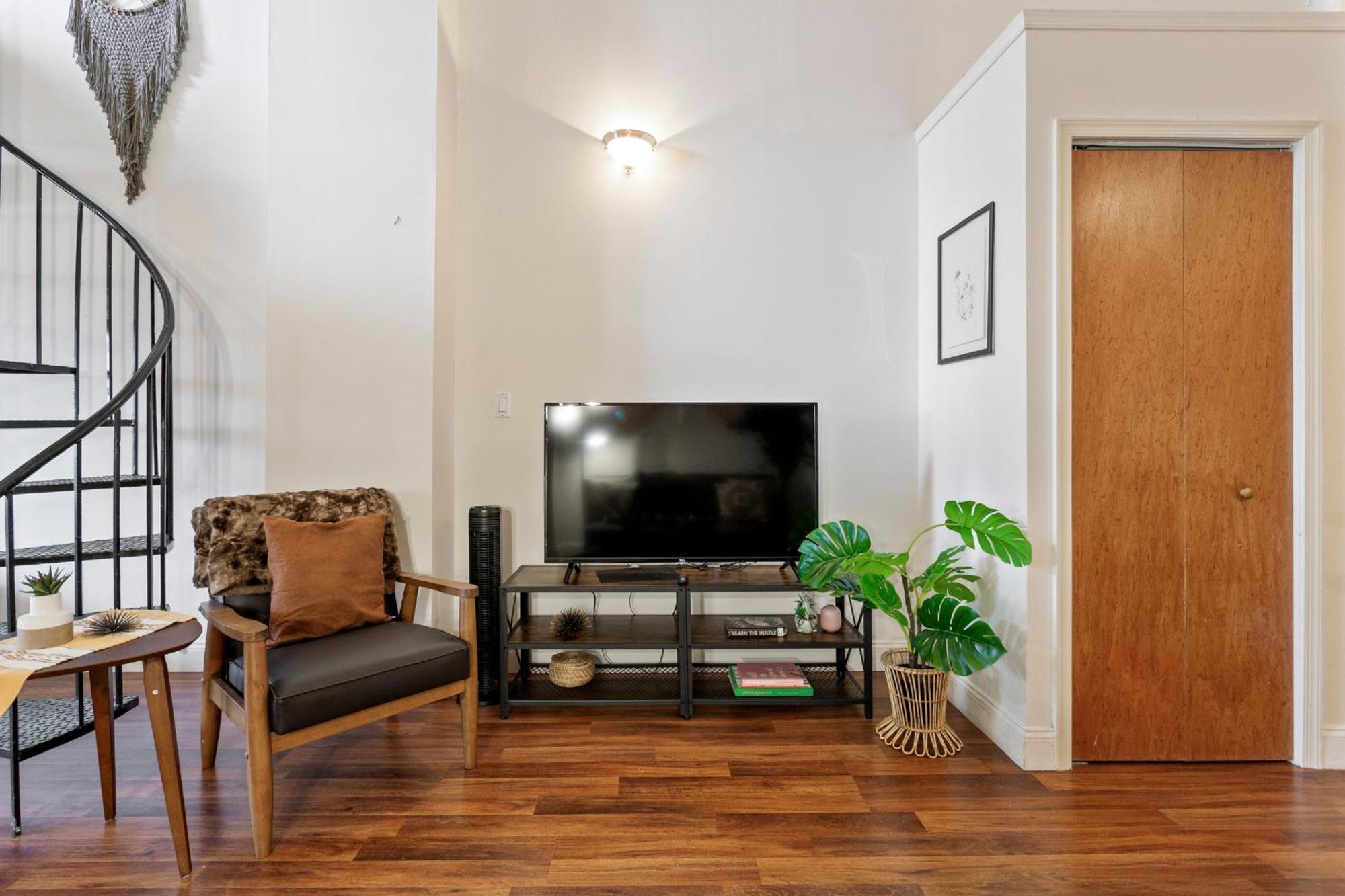 Sleeps 4! 2Br, Gym, Free Parking, Close To Major Attractions Филаделфия Екстериор снимка