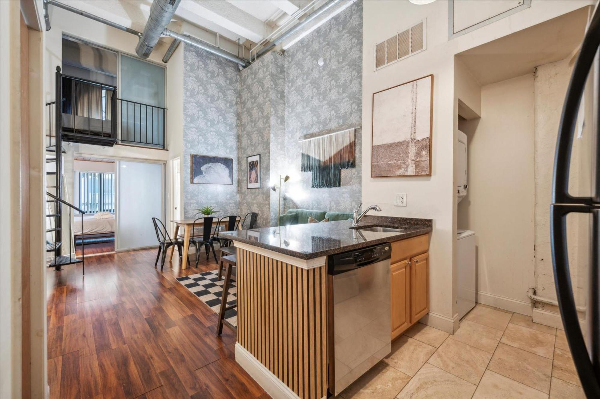 Sleeps 4! 2Br, Gym, Free Parking, Close To Major Attractions Филаделфия Екстериор снимка